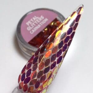 Petal glitter carnation